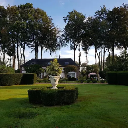 Gite Gites De France - Le Clos De La Roseraie