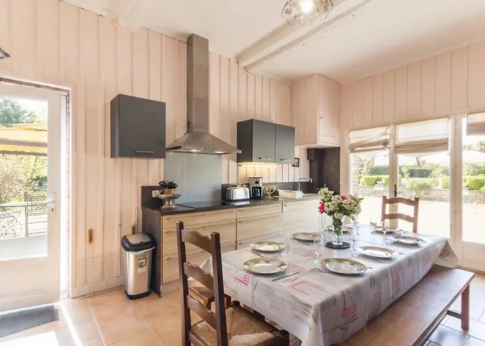 Gite Gites De France - Le Clos De La Roseraie Holiday home